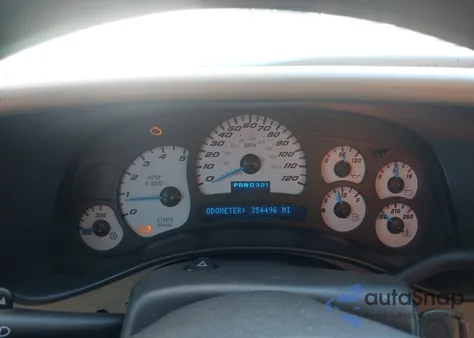 2003 Chevrolet Silverado K2500 Heavy Duty from USA, damaged, VIN 1GCHK291X3E245366